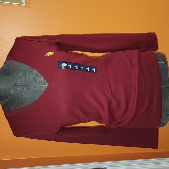 U.S. Polo Assn. Sweaters - Long Sleeve V-Neck T-Shirt (Women's) size S